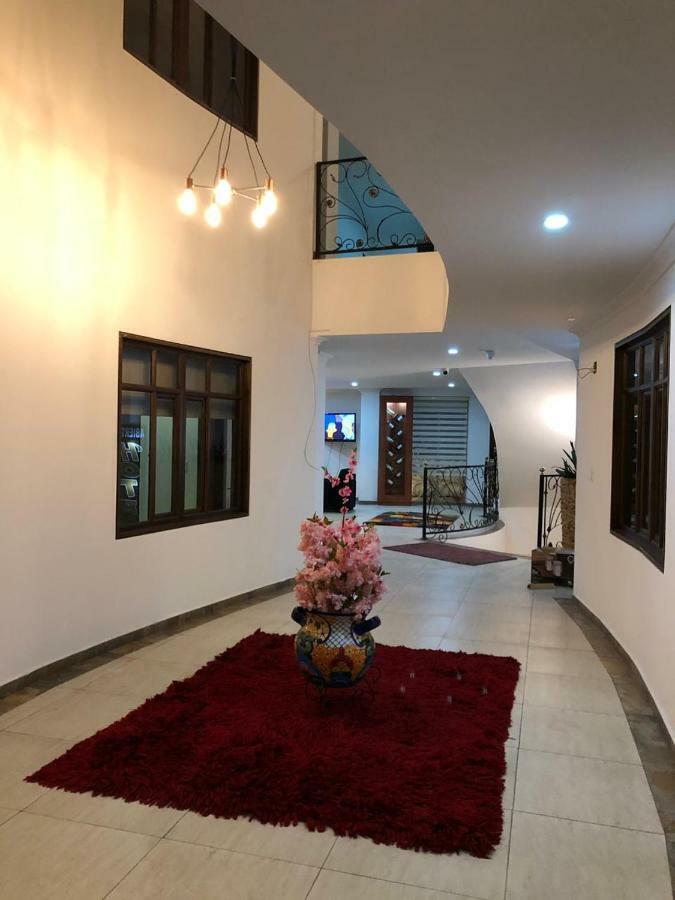 Hotel Madrid Plaza Colombia Kültér fotó