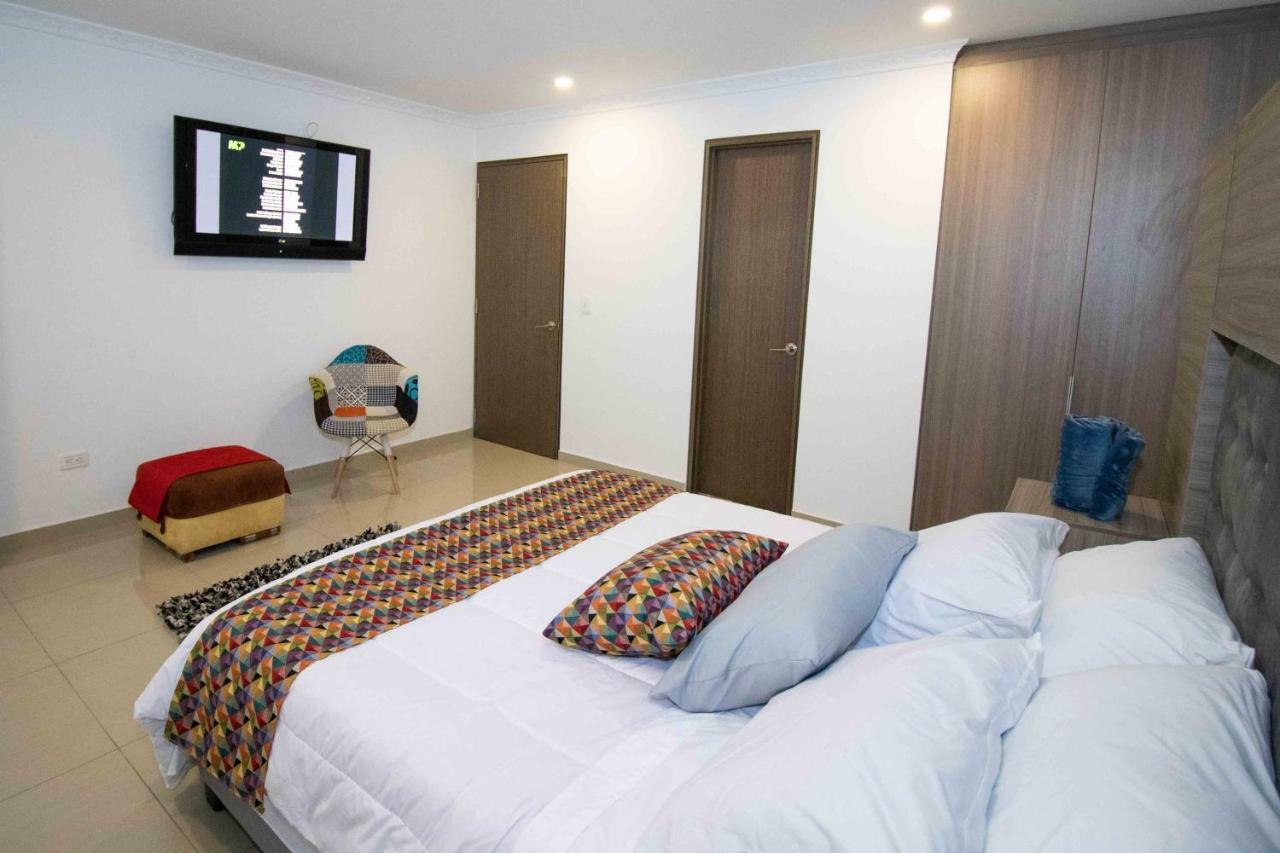 Hotel Madrid Plaza Colombia Kültér fotó